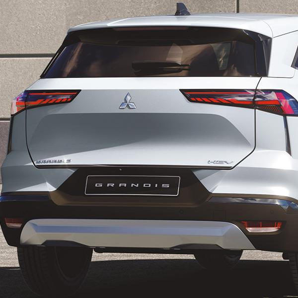 Sierlijst onderzijde achterklep