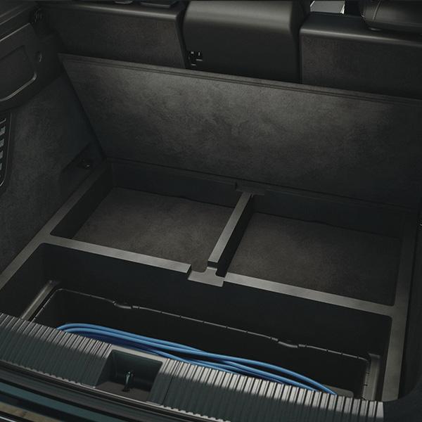 Kofferruimte, bagagebox verhoogde vloer met extra bagageruimte