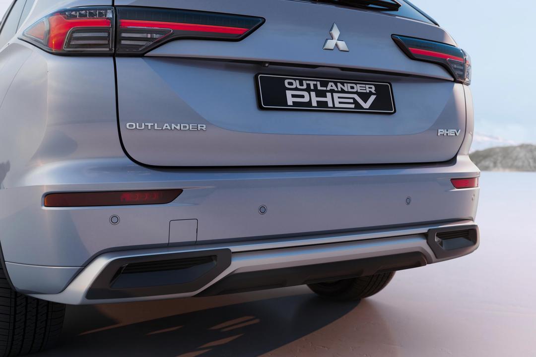 Achterbumper styling glossy black