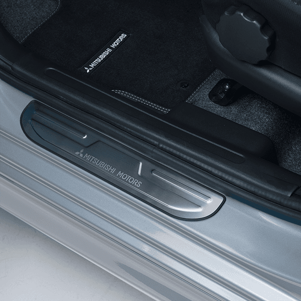 Protection Pack III Space Star 2020, Uitvoering zonder bagagebox. Kleur Starlight Silver