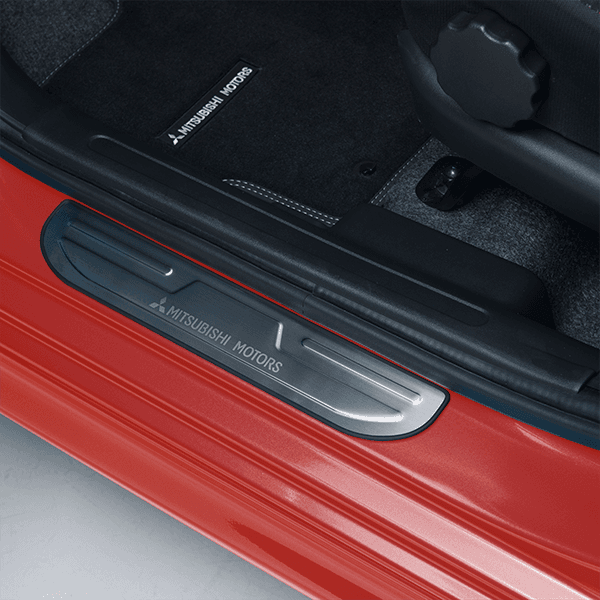Protection Pack III Space Star 2020, Uitvoering met bagagebox. Kleur Orient Red