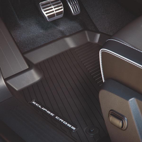 Mattenset rubber kuip, 4-delig, voorzien van Eclipse Cross logo